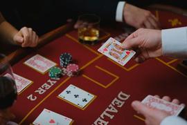 tứ sắc di động Kubet